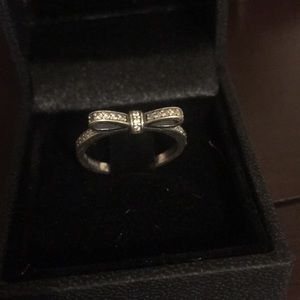 Pandora ring